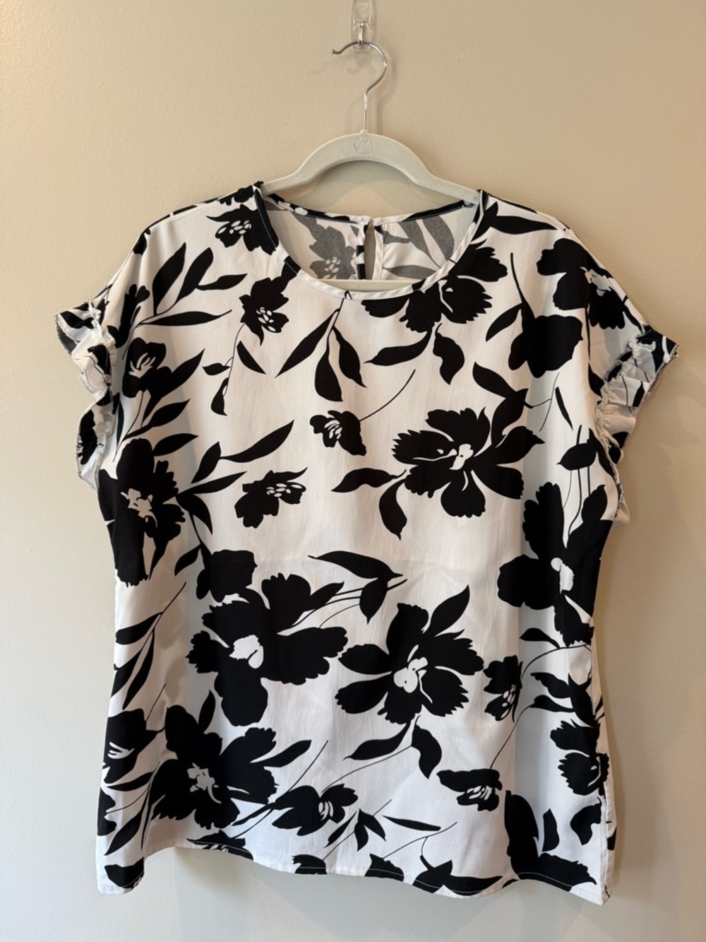 Variety pack of 5 SHEIN Women’s XL blouses - Picture 2 of 13
